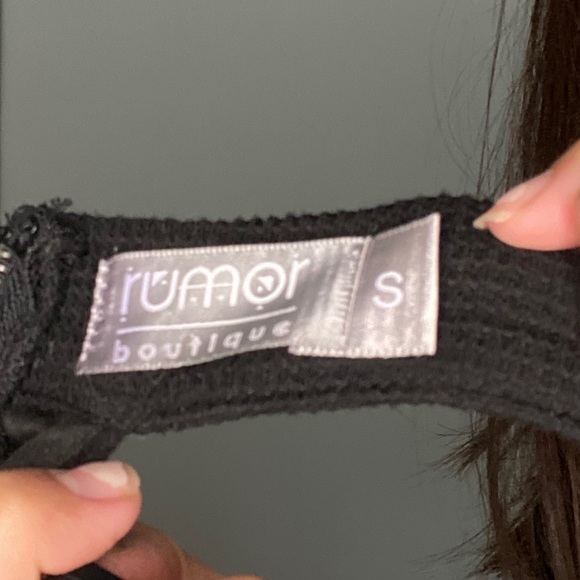 LF Off The Shoulder Crop Top with Choker - Picture 7 of 7